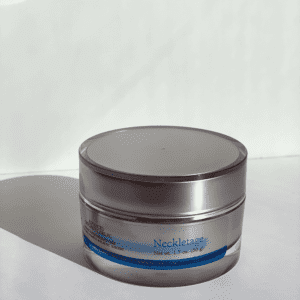 Neckletage Cream-Product Photo